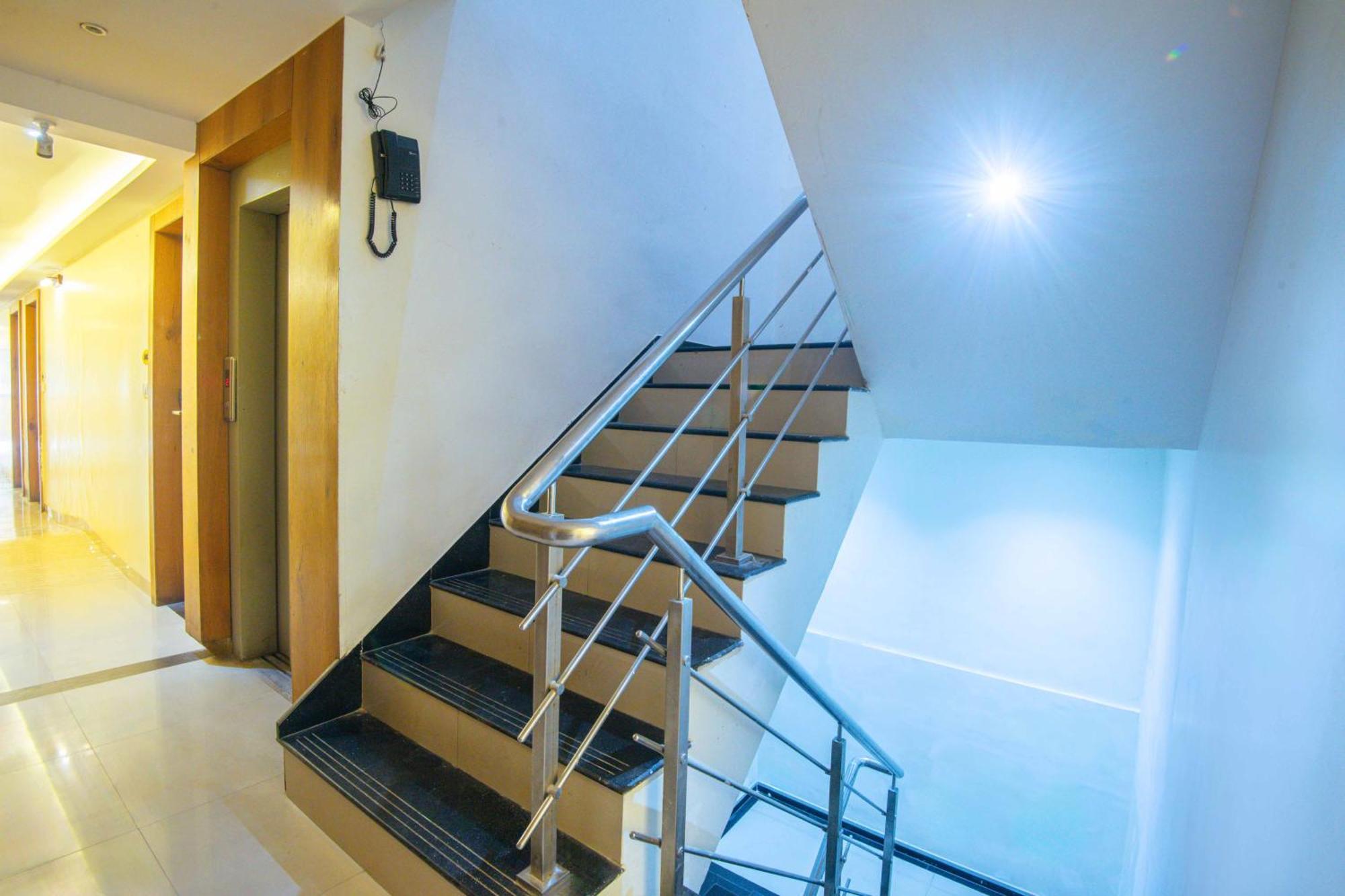 Treebo Anam International Otel Mumbai Dış mekan fotoğraf