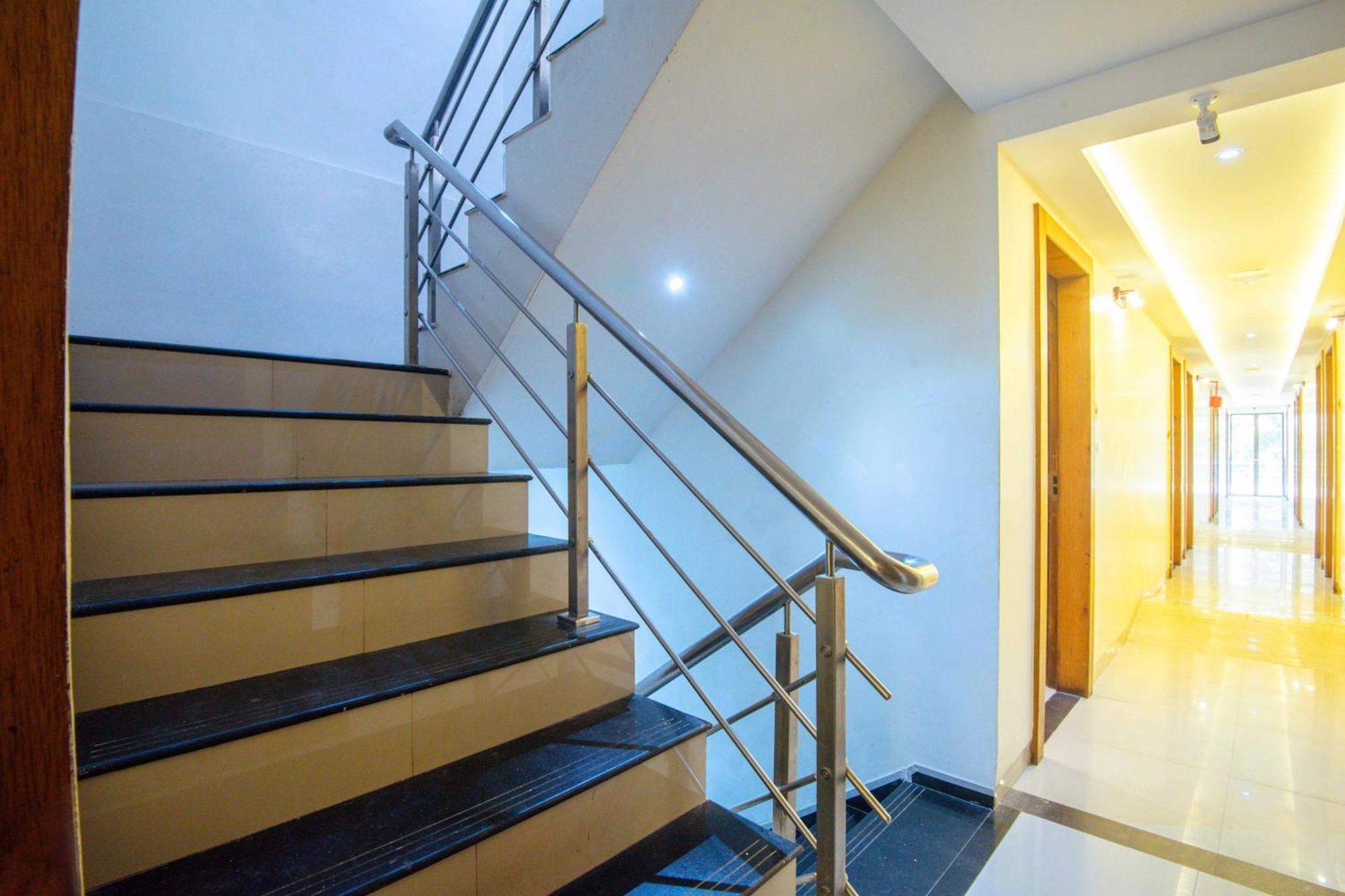 Treebo Anam International Otel Mumbai Dış mekan fotoğraf